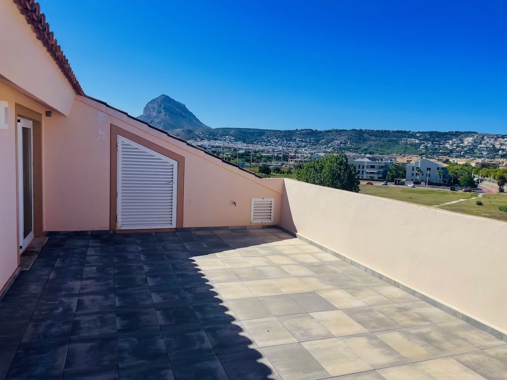 Penthouse apartment for sale in Javea