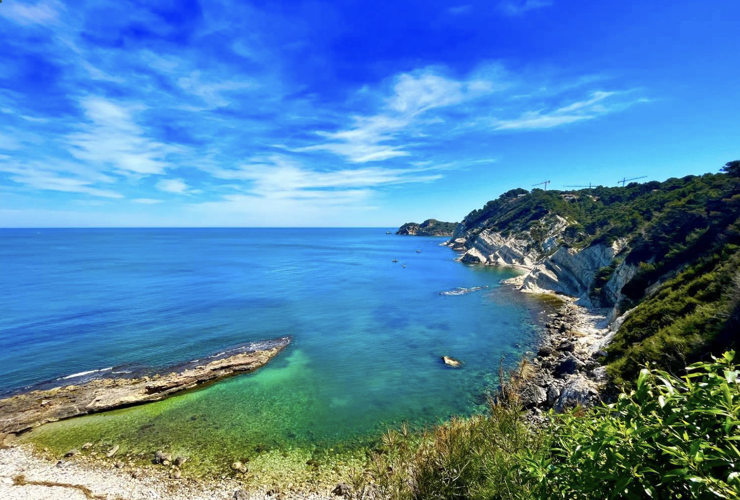 Vind Cala Calablanca in Javea