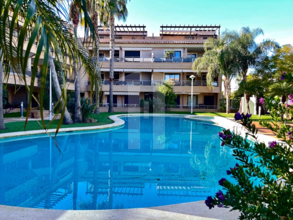 Apartment for rent in Javea