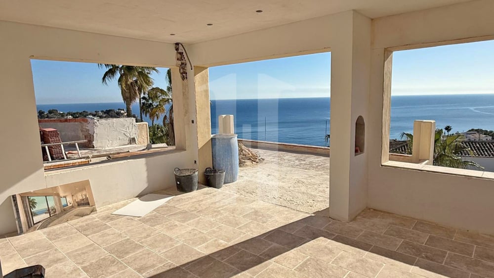 Luxury villa with mediterranean design for sale in Javea in front of the sea