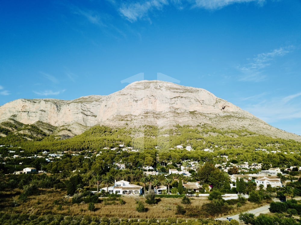 "DISCRETE SALE " Beautiful Ibiza Style 4 bedroom Villa in Valles de Montgo