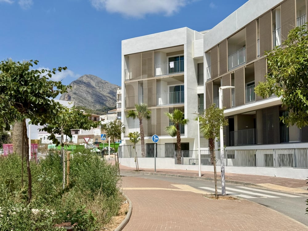 Nieuwbouwappartement te koop op een steenworp van de haven