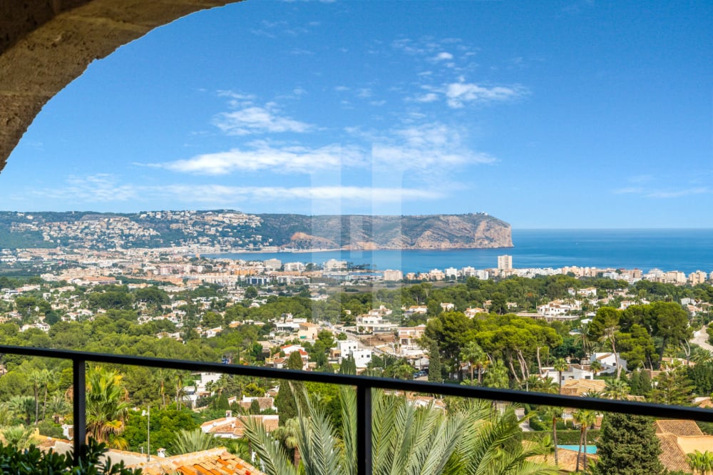 Villa with panoramic sea and Montgó views in El Tosalet, Jávea